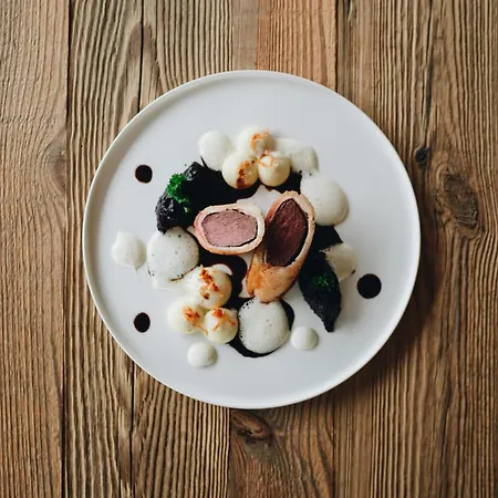 Buchners & Restaurant Hotel *