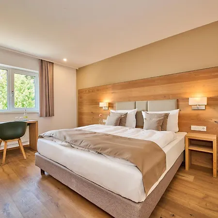 Buchners & Restaurant Hotel
